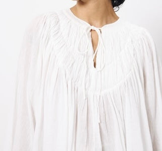 Clovicia Blouse