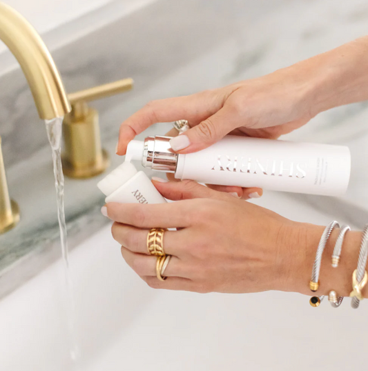 Radiance Jewelry Brush