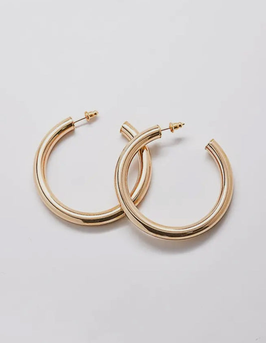 Medium Chunky Hoop Earrings - Gold